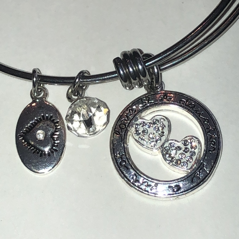 Footnotes Elegant Silver Tone Daughter Charm Bracelet